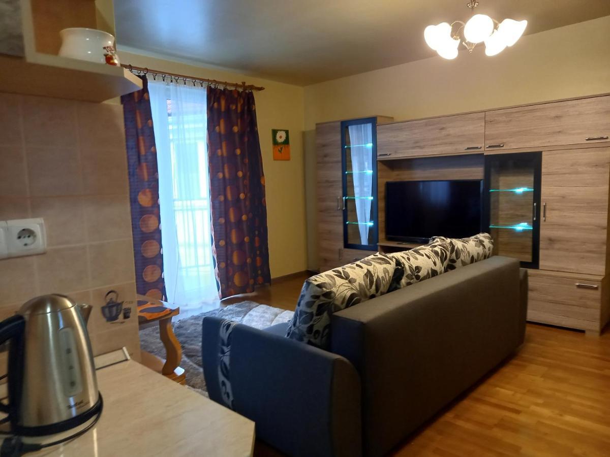 Thermal Apartman Hajdúszoboszló Dış mekan fotoğraf